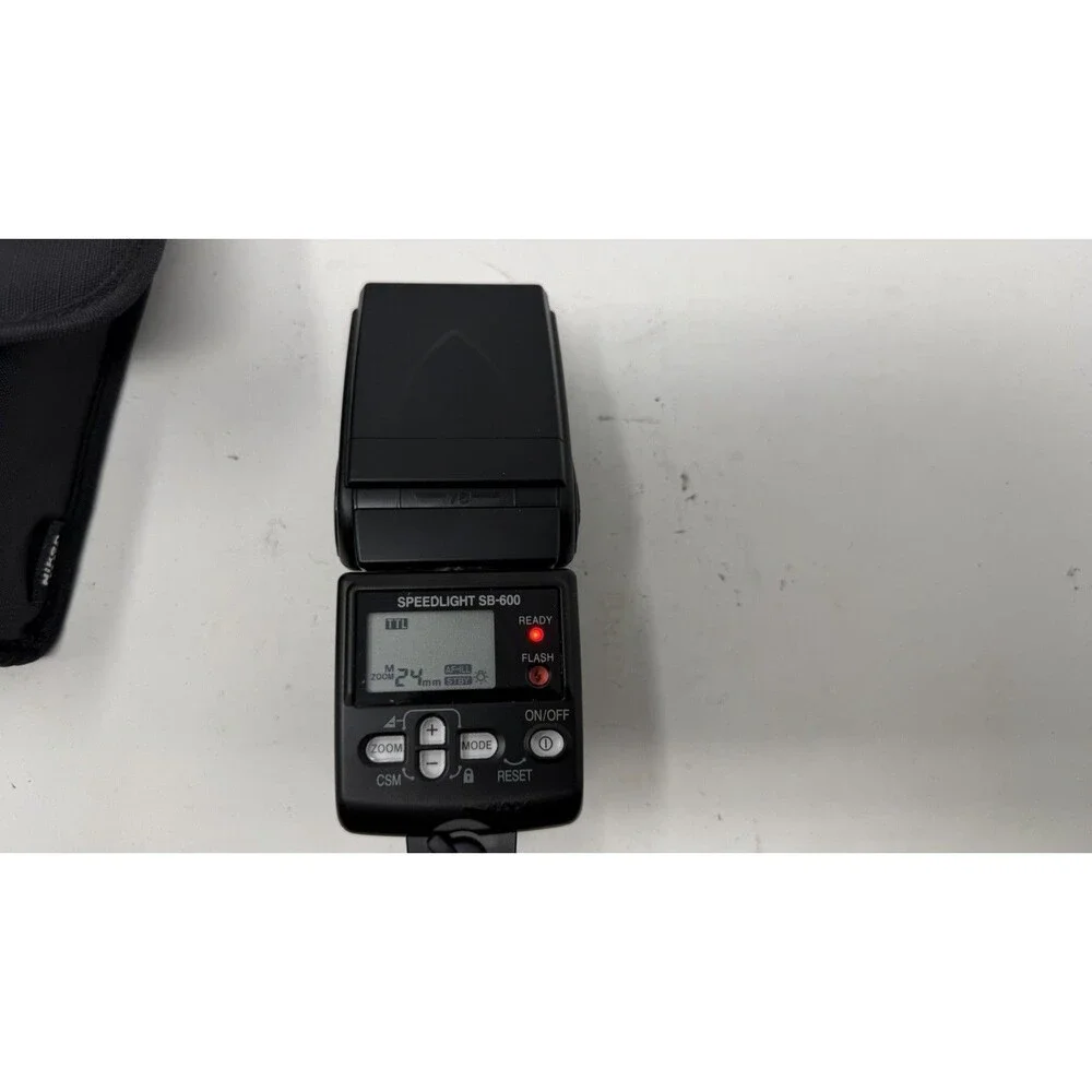 NIKON SB-600 Speedlight Camera Flash with Case - Tested